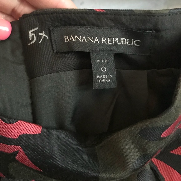 Banana Republic Jigsaw Print Skirt - Picture 5 of 5